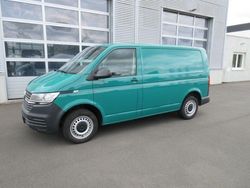 Grün Gebraucht 2020 VW T6.1 Van | 21.408 €