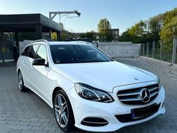 Weiß Gebraucht 2015 Mercedes E220 Edition Kombi | 17.500 € (Etwas zu teuer)