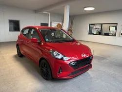 Dragon red / met Gebraucht 2023 Hyundai i10 Trend Kleinwagen | 17.990 € (Fairer Preis)