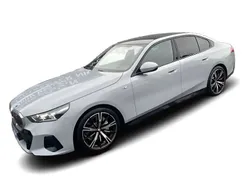 Grau Gebraucht 2024 BMW 540 M Sport Limousine | 97.638 €