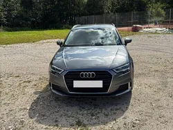 Grau Gebraucht 2019 Audi A3 Sportback Sport Limousine | 16.800 € (Fairer Preis)