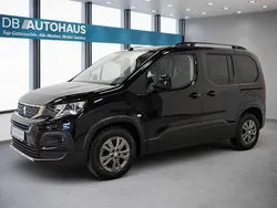 Schwarz Gebraucht 2023 Peugeot Rifter Allure Van / Kleinbus | 22.870 € (Fairer Preis)