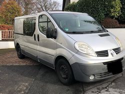 Silber Gebraucht 2008 Renault Trafic Van / Kleinbus | 9.000 €