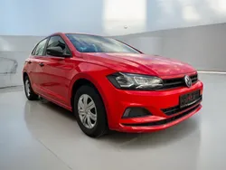 Rot Gebraucht 2018 VW Polo Trendline Limousine | 12.000 € (Fairer Preis)