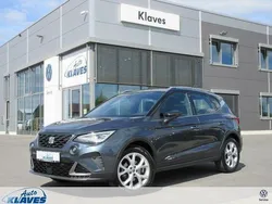 Grau Gebraucht 2022 Seat Arona FR SUV | 20.950 € (Fairer Preis)