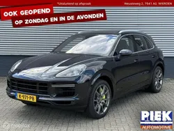 Blau Gebraucht 2021 Porsche Cayenne Turbo S SUV | 74.999 €