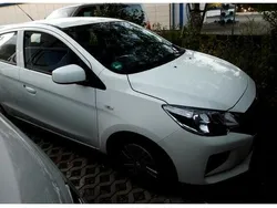 Weiß Gebraucht 2021 Mitsubishi Space Star Select Kleinwagen | 9.150 € (Guter Preis)