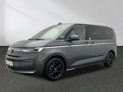 Grau Gebraucht 2024 VW T7 Style Van | 58.880 € (Teuer)