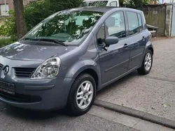 Grau Gebraucht 2007 Renault Grand Modus Authentique Van / Kleinbus | 1.990 €