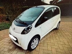 Weiß Gebraucht 2017 Citroën C-zero Kleinwagen | 5.500 €