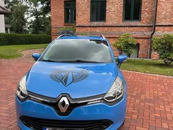 Blau Gebraucht 2015 Renault Clio GrandTour LIMITED Kombi | 5.600 € (Etwas zu teuer)