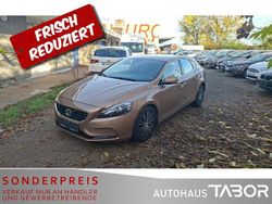 Unbekannt Gebraucht 2014 Volvo V40 Momentum Kombi | 6.685 € (Guter Preis)