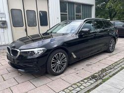 Schwarz Gebraucht 2019 BMW 520 Sport Line Kombi | 18.400 € (Fairer Preis)