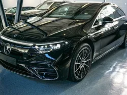 Schwarz Gebraucht 2022 Mercedes EQS580 AMG line Limousine | 90.000 €