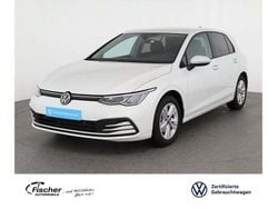 Weiss Gebraucht 2024 VW Golf VIII Life Limousine | 22.880 € (Guter Preis)