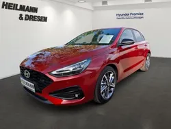 Rot Gebraucht 2024 Hyundai i30 Advantage Limousine | 24.950 € (Guter Preis)