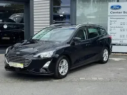 Schwarz Gebraucht 2022 Ford Focus Cool & Connect Kombi | 17.990 € (Fairer Preis)