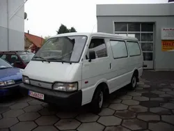 Kia Besta