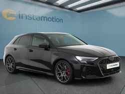 Schwarz Neu 2025 Audi RS3 Sportback Kleinwagen | 73.949 €