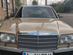 Gold Gebraucht 1981 Mercedes 380 SE Limousine | 11.250 €