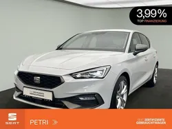 "nevada" weiss Gebraucht 2024 Seat Leon FR Limousine | 26.999 € (Fairer Preis)