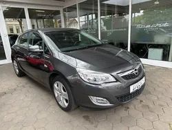 Grau Gebraucht 2011 Opel Astra Design Edition Limousine | 5.980 € (Fairer Preis)