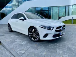 Weiß Gebraucht 2020 Mercedes A180 Progressive Limousine | 23.600 € (Guter Preis)