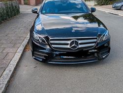 Schwarz Gebraucht 2020 Mercedes E400 Kombi | 39.899 € (Fairer Preis)