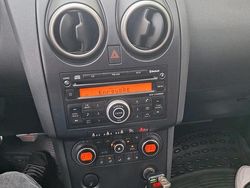 Schwarz Gebraucht 2009 Nissan Qashqai +2 SUV | 7.000 €