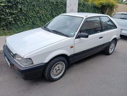 Weiß Gebraucht 1988 Mazda 323 Coupé | 19.900 €