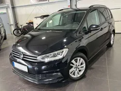 Deep black perleffekt Gebraucht 2021 VW Touran Van / Kleinbus | 17.995 € (Guter Preis)
