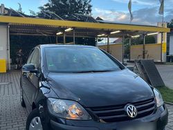 Schwarz Gebraucht 2005 VW Golf Plus Cross Van / Kleinbus | 3.799 €