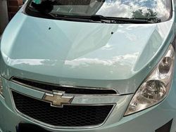 Grün Gebraucht 2010 Chevrolet Spark LS Kleinwagen | 2.100 € (Fairer Preis)