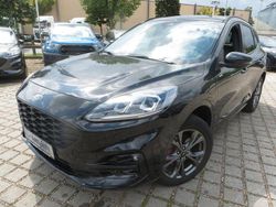 Schwarz Gebraucht 2022 Ford Kuga ST-Line X SUV | 27.990 € (Etwas zu teuer)
