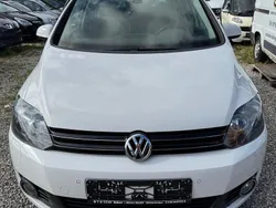 Weiß Gebraucht 2010 VW Golf Plus Cross Team Van / Kleinbus | 3.290 € (Guter Preis)