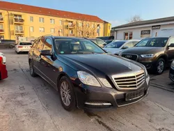 Blau Gebraucht 2011 Mercedes E350 Kombi | 11.990 € (Fairer Preis)