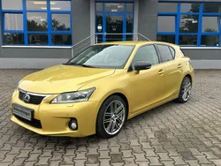 Gelb Gebraucht 2011 Lexus CT200h Limousine | 7.950 € (Fairer Preis)