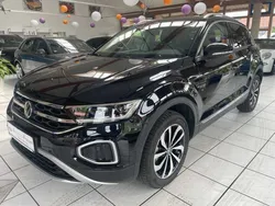 Schwarz Gebraucht 2024 VW T-Roc Style SUV | 29.900 € (Guter Preis)