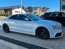 Weiß Gebraucht 2011 Audi RS5 Coupé | 25.000 € (Guter Preis)