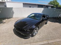 Schwarz Gebraucht 2012 Ford Mustang Coupé | 25.000 €