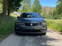 Grau Gebraucht 2017 Seat Leon Limousine | 15.199 € (Fairer Preis)