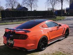 Orange Gebraucht 2016 Ford Mustang Coupé | 33.000 €