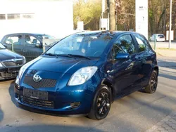 Blau Gebraucht 2006 Toyota Yaris Sol Kleinwagen | 2.599 € (Fairer Preis)