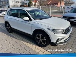 Weiss Gebraucht 2021 VW Tiguan Active SUV | 35.998 €