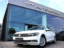 Weiß Gebraucht 2015 VW Passat Comfortline Limousine | 12.900 € (Guter Preis)