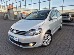 Silber Gebraucht 2013 VW Golf VII Life Limousine | 8.390 € (Guter Preis)