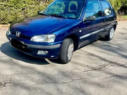 Peugeot 106
