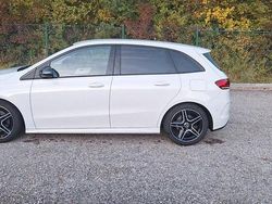 Weiß Gebraucht 2021 Mercedes B220 Van / Kleinbus | 21.600 € (Superpreis)