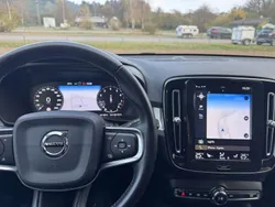 Gebraucht 2019 Volvo XC40 Momentum SUV | 24.500 € (Superpreis)