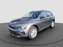 Schwarz Neu 2025 Skoda Kamiq Drive SUV | 30.249 € (Teuer)